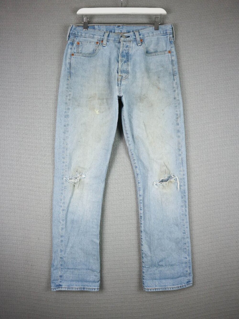 Levi's 501 Original Fit Faded Distressed Denim Jeans 32x32